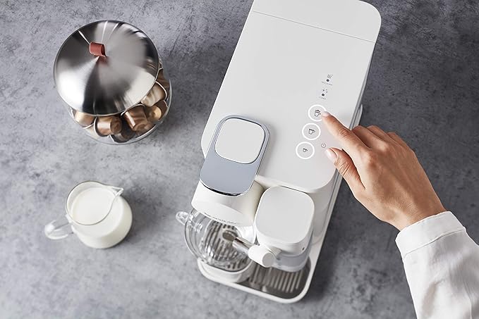 Máquina de café espresso original Nespresso Lattissima One con espumador de leche de De'Longhi, blanco sedoso